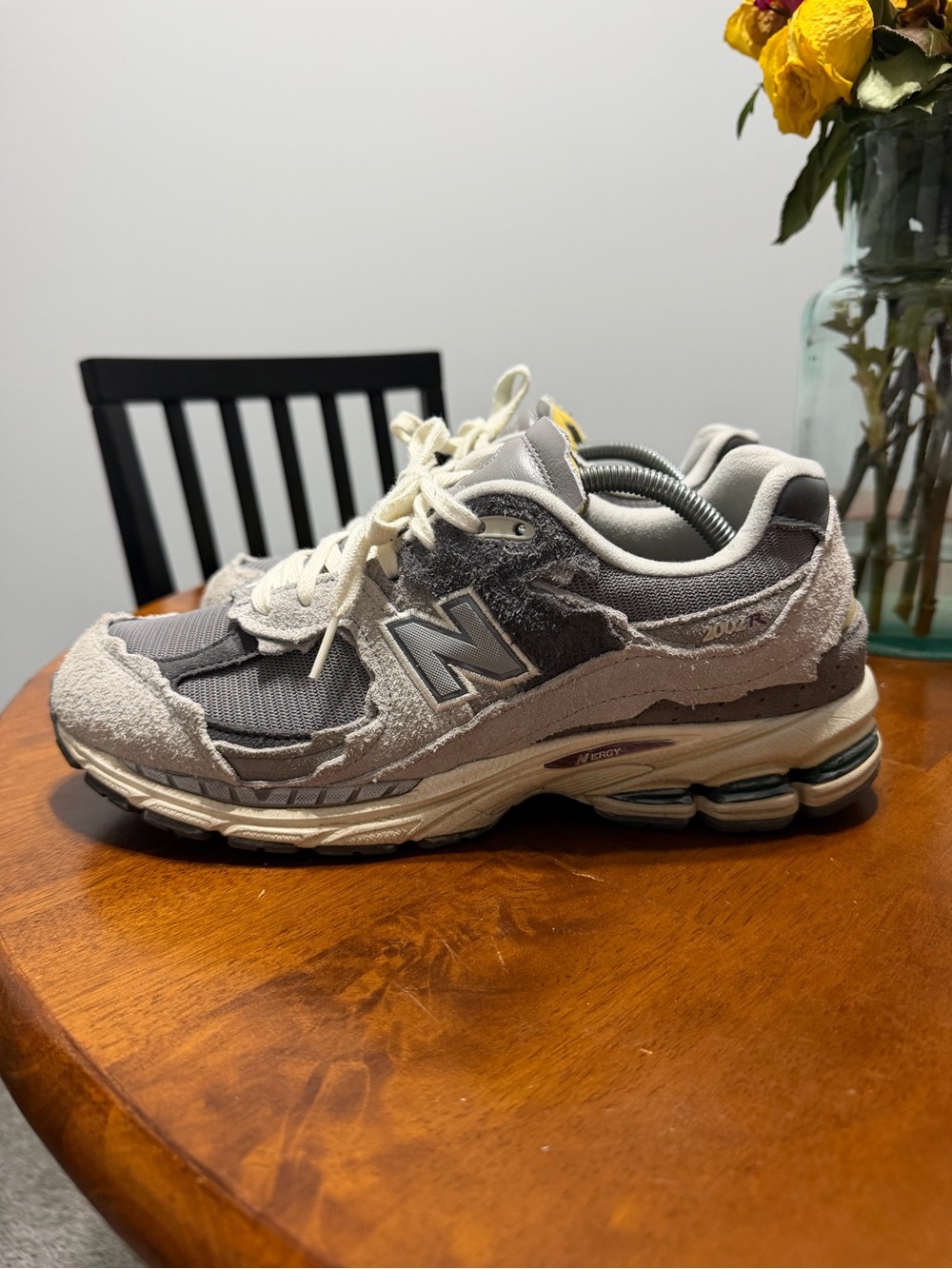New Balance 2002R Raincloud Sz 9